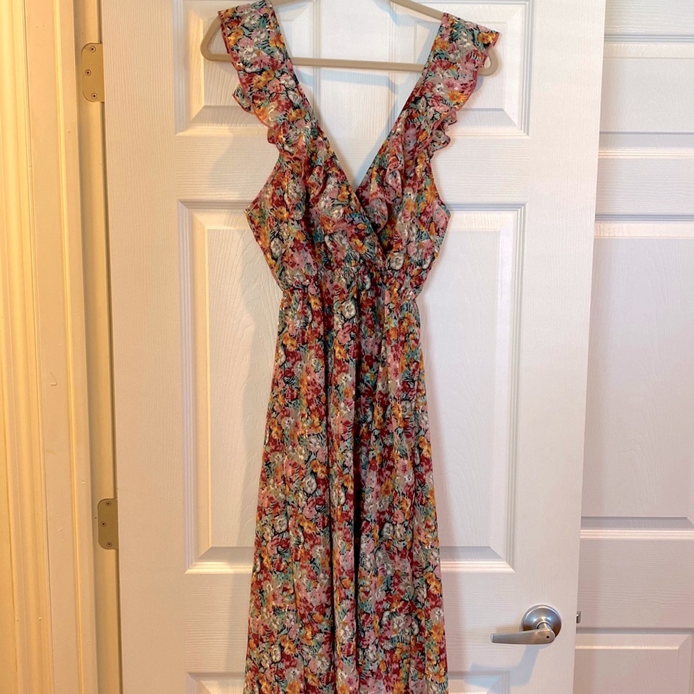 SHEIN FLORAL HALTER STYLE DRESS-Size Medium